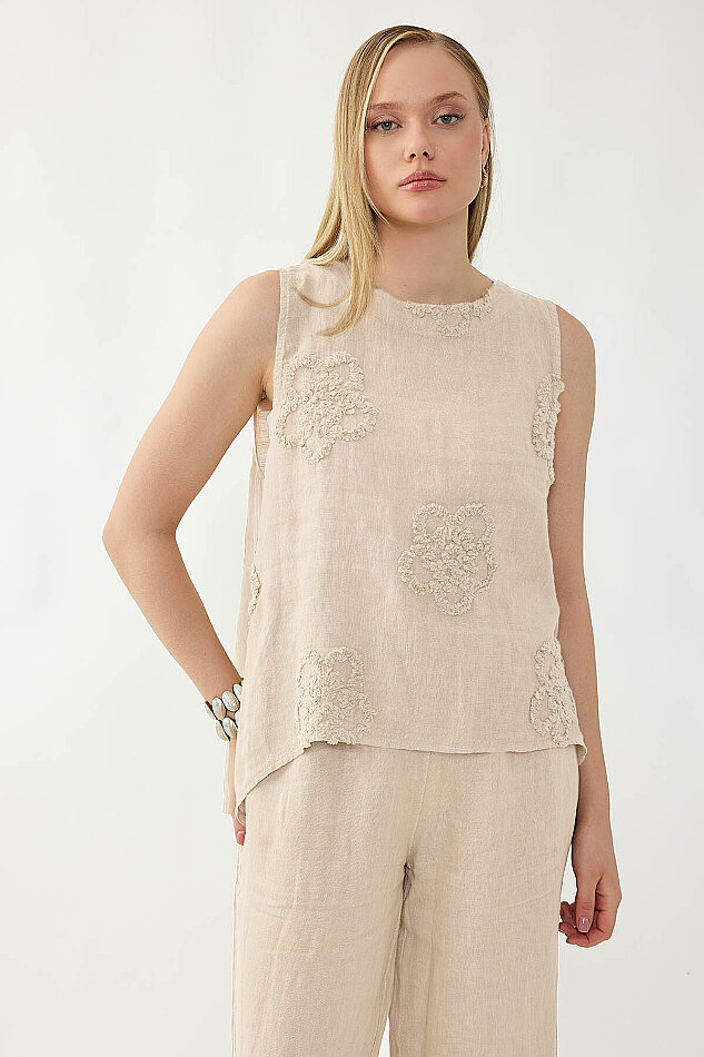 %100 Keten Çiçek Motifli Sıfır Kol Bluz - 46