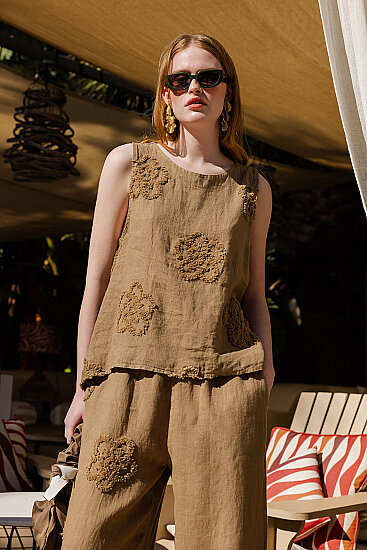 %100 Keten Çiçek Motifli Sıfır Kol Bluz (1)