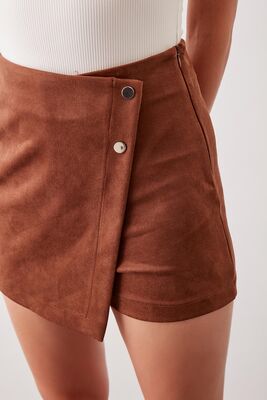 Çıtçıt Detaylı Suni Süet Şort Etek - Thumbnail (8)