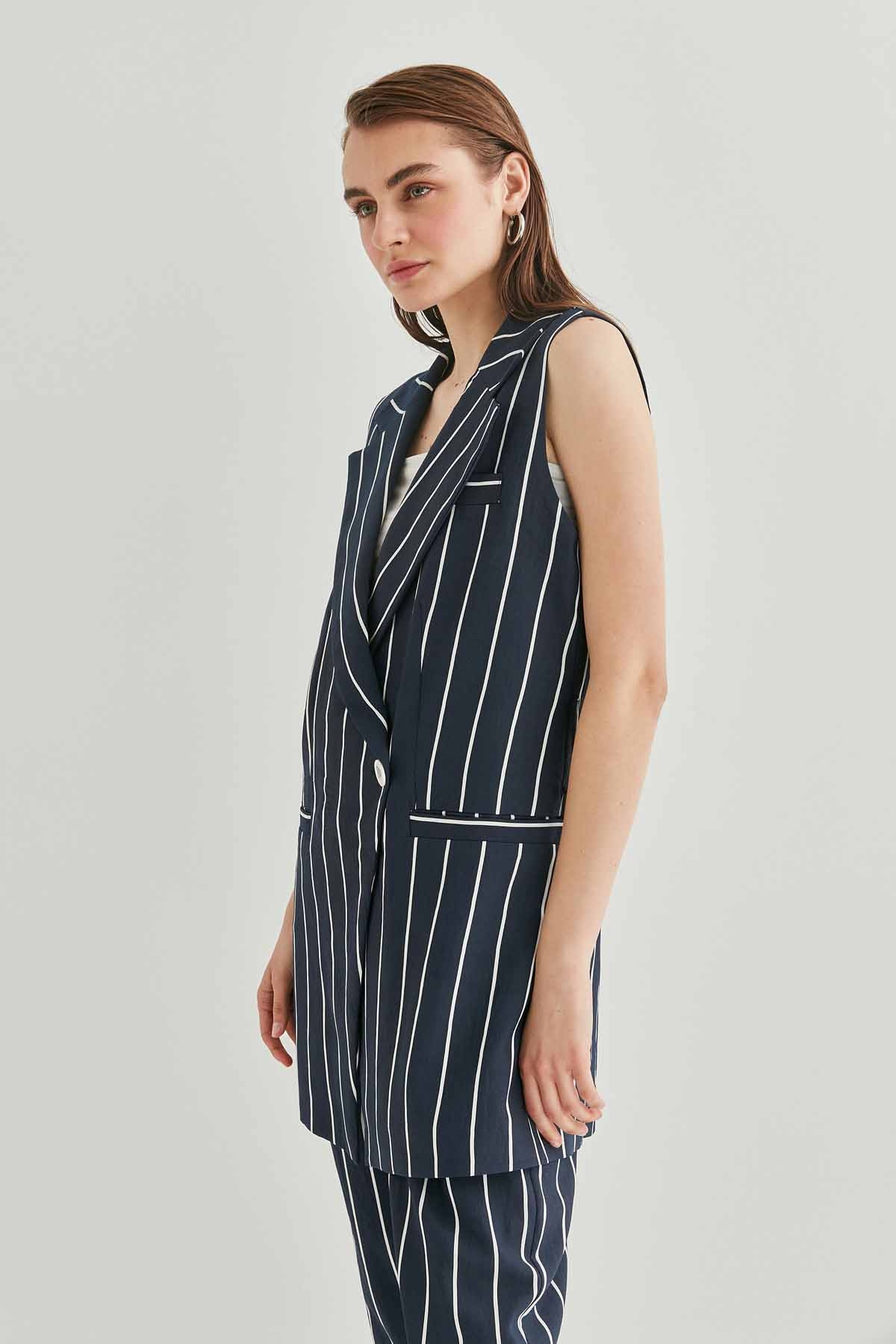 Çizgi Desenli Belden Kemerli Yelek - Thumbnail