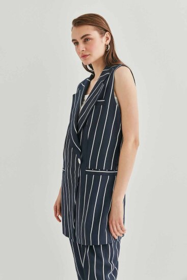 Çizgi Desenli Belden Kemerli Yelek - 3