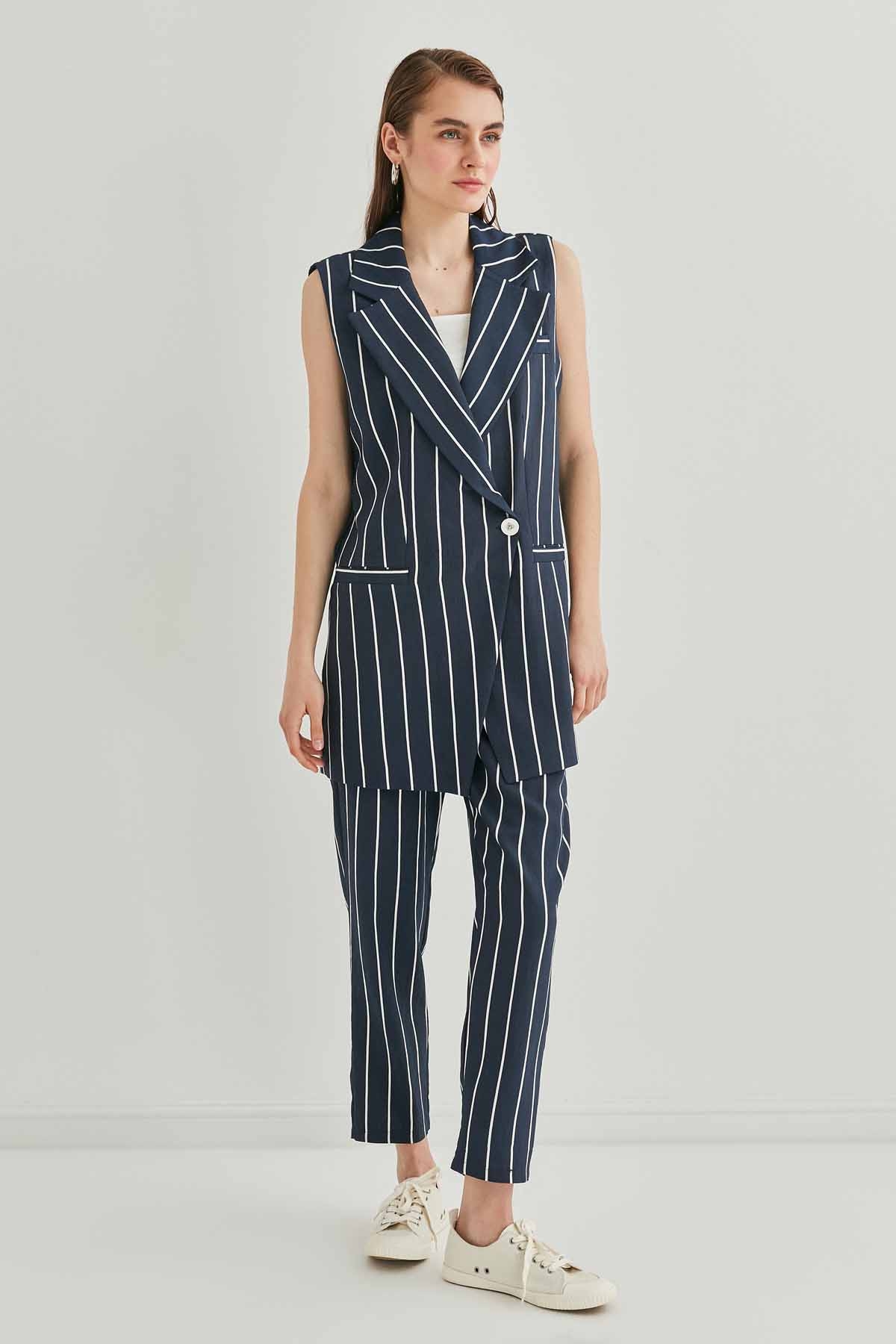 Çizgi Desenli Belden Kemerli Yelek - Thumbnail