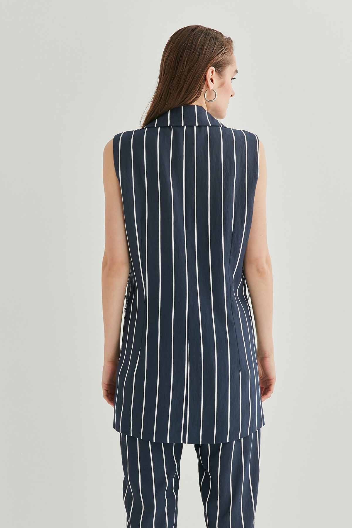 Çizgi Desenli Belden Kemerli Yelek - Thumbnail