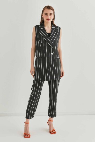 Çizgi Desenli Belden Kemerli Yelek - 6