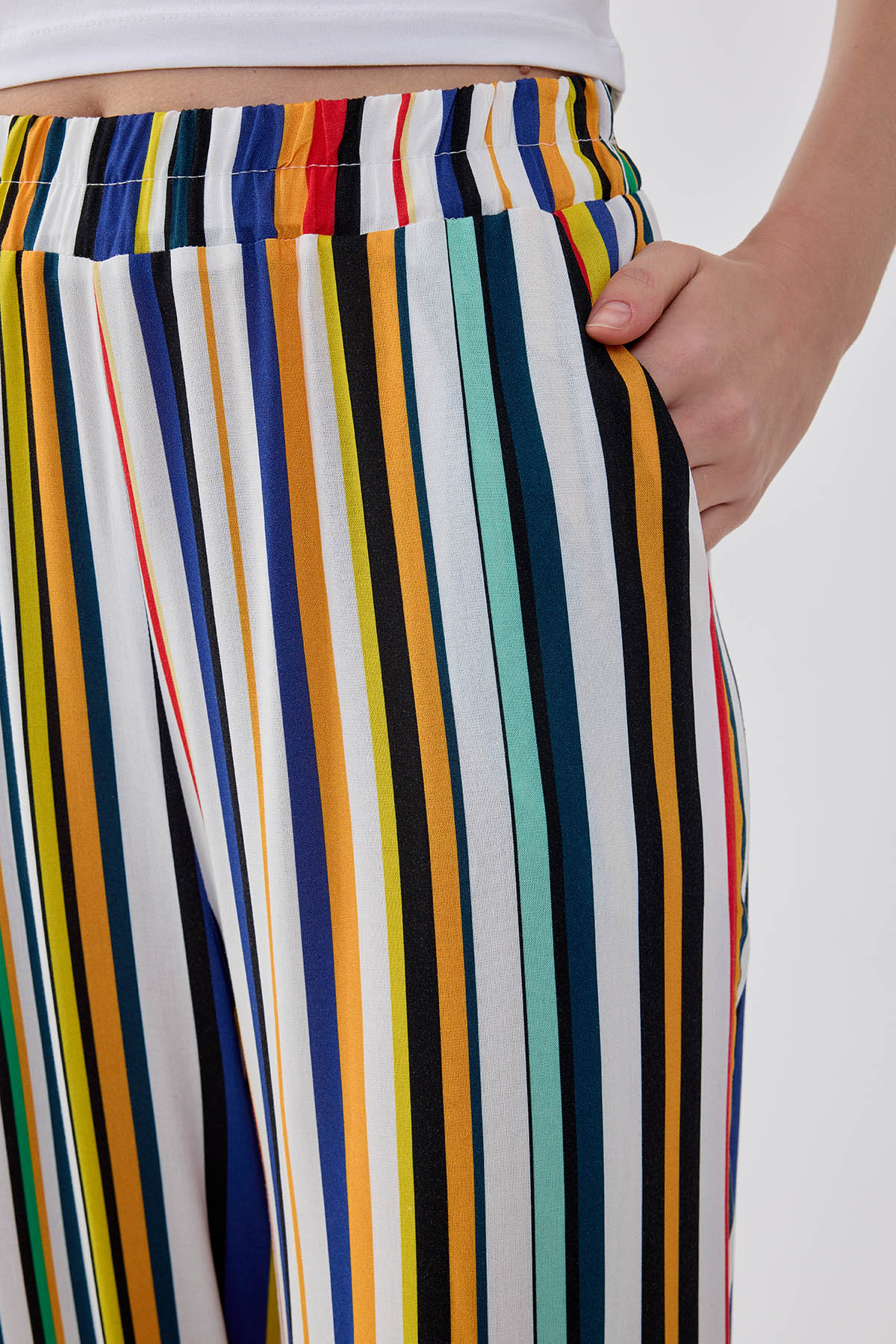 Çizgi Desenli Beli Lastikli Pantolon - Thumbnail