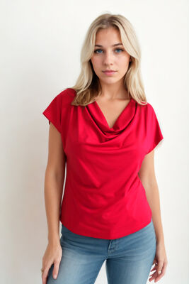 Degaje Yaka Dökümlü Bluz - 11