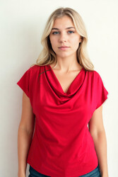 Degaje Yaka Dökümlü Bluz - 13