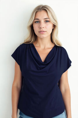 Degaje Yaka Dökümlü Bluz - 19