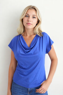 Degaje Yaka Dökümlü Bluz - 2