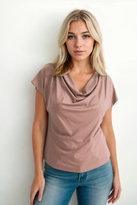 Degaje Yaka Dökümlü Bluz - 26