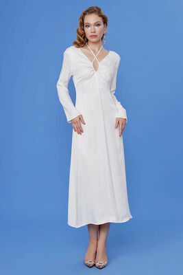 Derin V Dekolteli Uzun Saten Elbise - 4