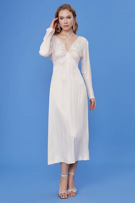 Derin V Dekolteli Uzun Saten Elbise - 16