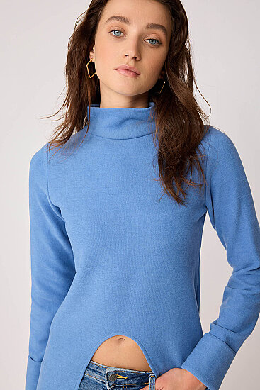 Derin Yırtmaçlı Örme Bluz - 36