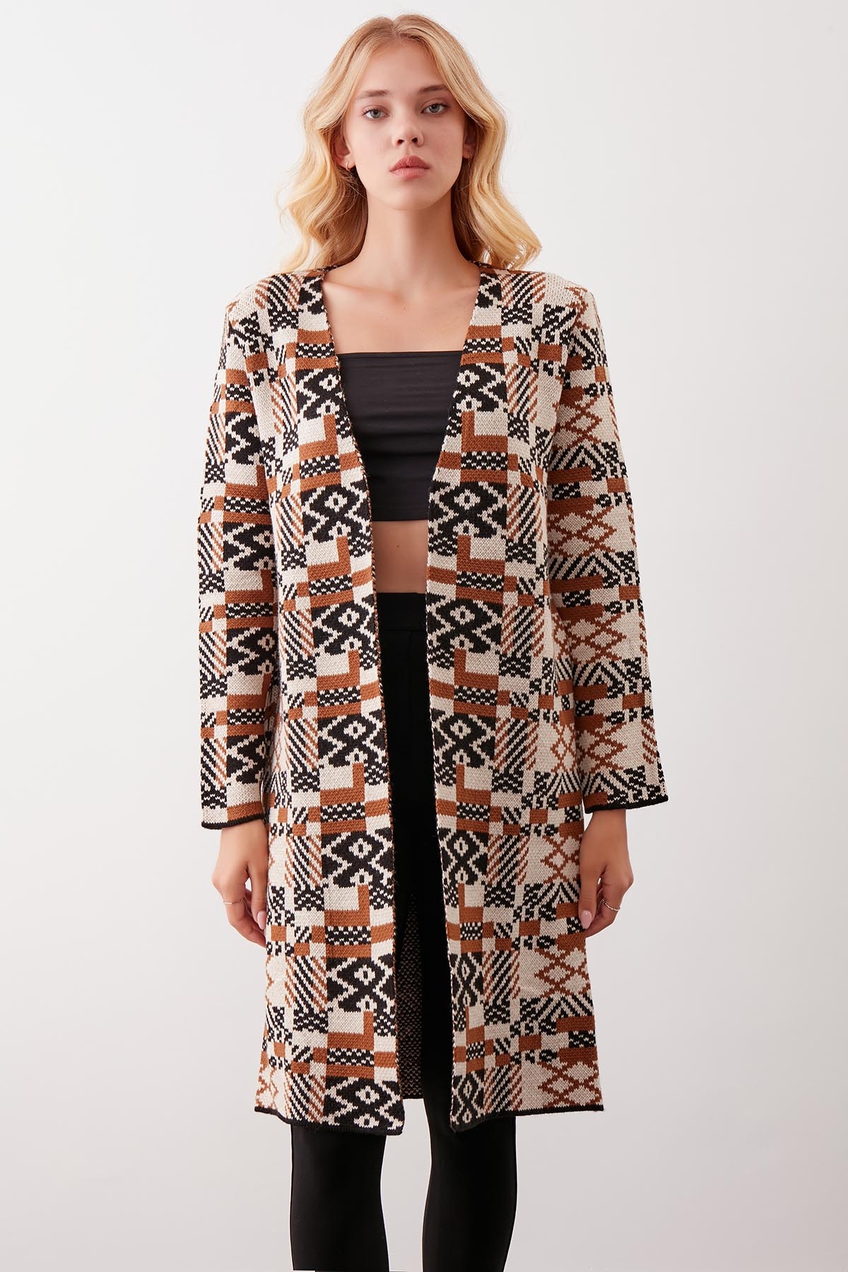 Desenli Uzun Triko Hırka - Thumbnail