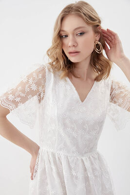 Desenli V Yaka Elbise (1)