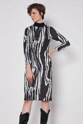 Desenli Yakalı Örme Elbise - 7