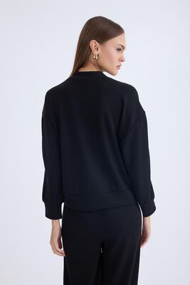 Dik Yaka Kenarı Şeritli Bluz - Thumbnail (3)