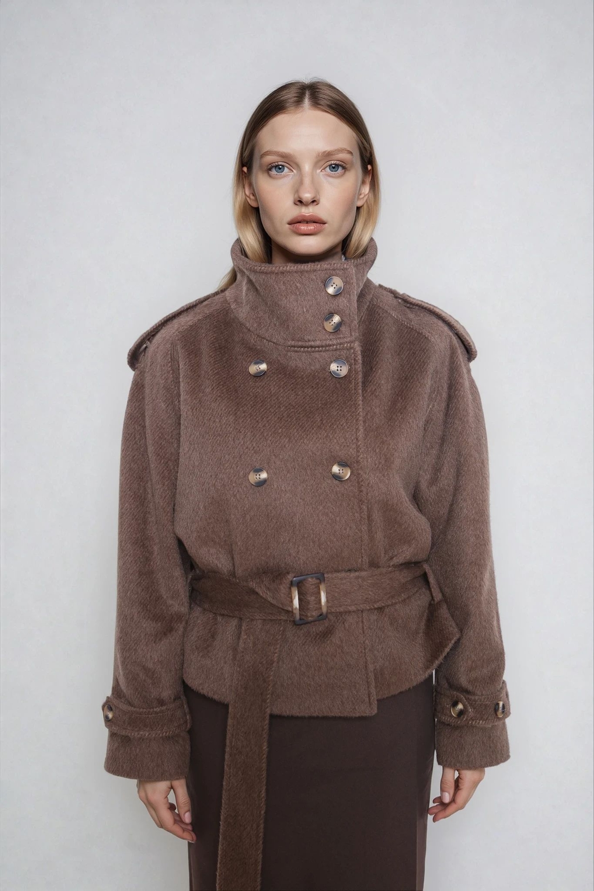 Dik Yaka Kısa Kaşe Kaban - Thumbnail