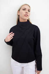 Dik Yaka Modal Kumaş Uzun Kol Bluz - 3