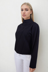 Dik Yaka Modal Kumaş Uzun Kol Bluz - 4