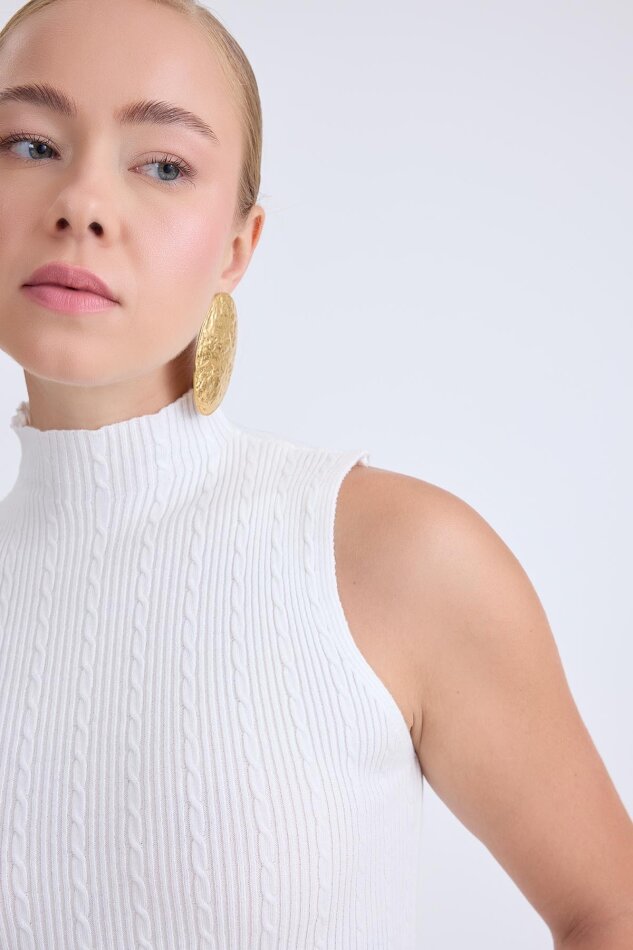 Dik Yaka Örgü Desen Sıfır Kol Triko Bluz - 2