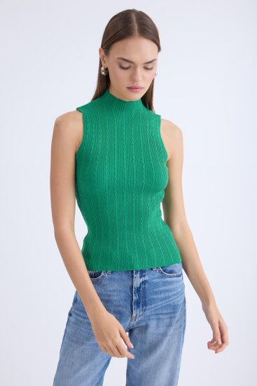 Dik Yaka Örgü Desen Sıfır Kol Triko Bluz - 24