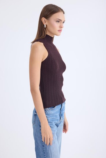 Dik Yaka Örgü Desen Sıfır Kol Triko Bluz - 31