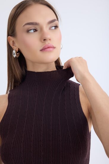 Dik Yaka Örgü Desen Sıfır Kol Triko Bluz - 28
