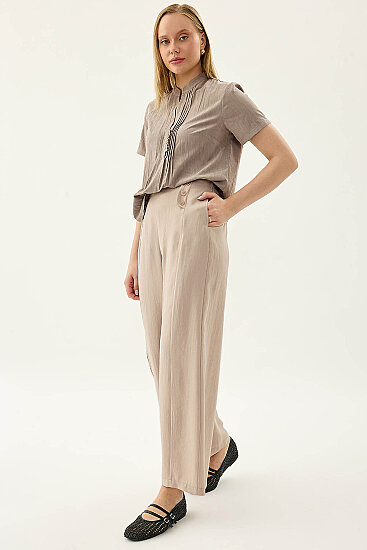 Düğme Detaylı Beli Lastikli Pantolon - 4