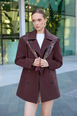 VİTRİN - Düğmeli Büyük Cepli Kısa Kaşe Kaban