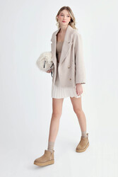 Düğmeli Kısa Kaşe Kaban - 4