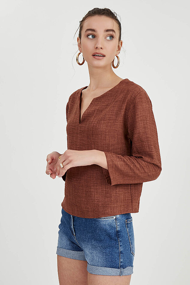 Düşük Omuz Hakim Yaka Bluz - 15