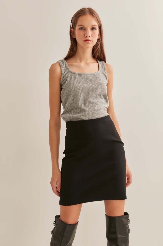 Diz Üstü Kalem Etek - 4