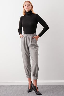 VİTRİN - Ekose Desen Pileli Havuç Pantolon (1)