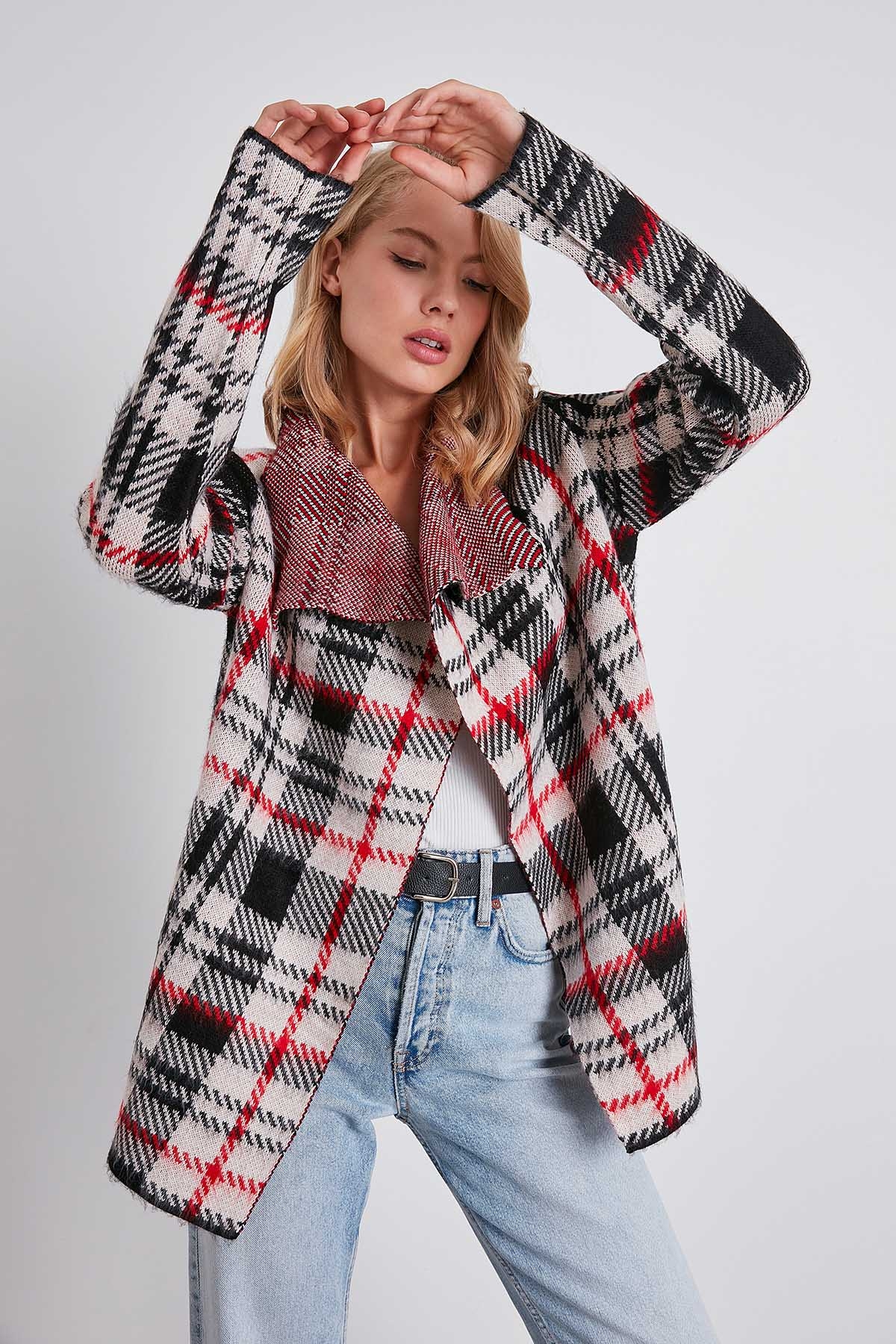 Ekose Desen Şal Yaka Triko Hırka - Thumbnail