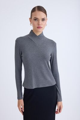 Fitilli Kumaş Önü Detaylı Uzun Kol Bluz - Thumbnail (4)