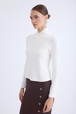 Fitilli Kumaş Önü Detaylı Uzun Kol Bluz - Thumbnail (10)