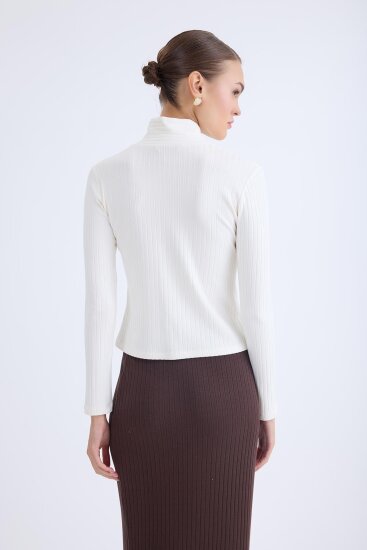 Fitilli Kumaş Önü Detaylı Uzun Kol Bluz - 9