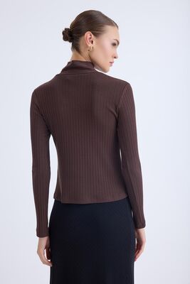 Fitilli Kumaş Önü Detaylı Uzun Kol Bluz - Thumbnail (15)