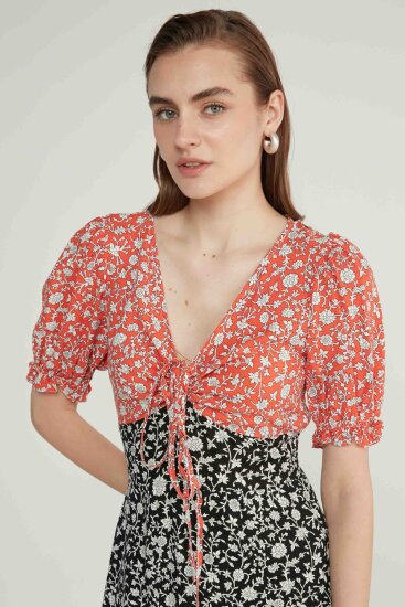 Garnili Çıtır Çiçek Desen V Yaka Elbise - 6