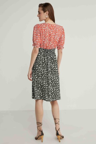 Garnili Çıtır Çiçek Desen V Yaka Elbise - 7