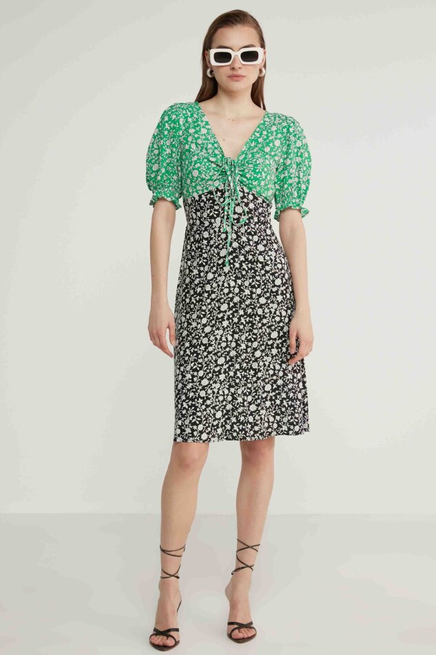 Garnili Çıtır Çiçek Desen V Yaka Elbise - 9