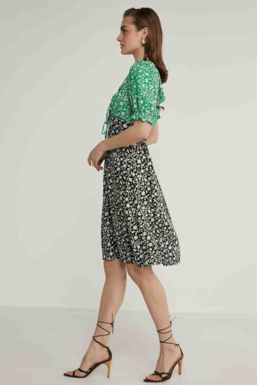 Garnili Çıtır Çiçek Desen V Yaka Elbise - 10