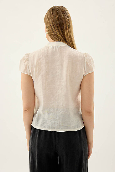 Hakim Yaka Önü Fırfırlı Kısa Kol Bluz - 5