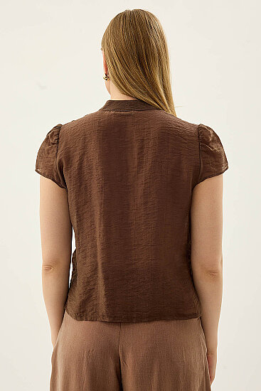 Hakim Yaka Önü Fırfırlı Kısa Kol Bluz - 35