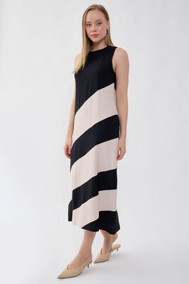 İki Renk Sıfır Kol Elbise (1)