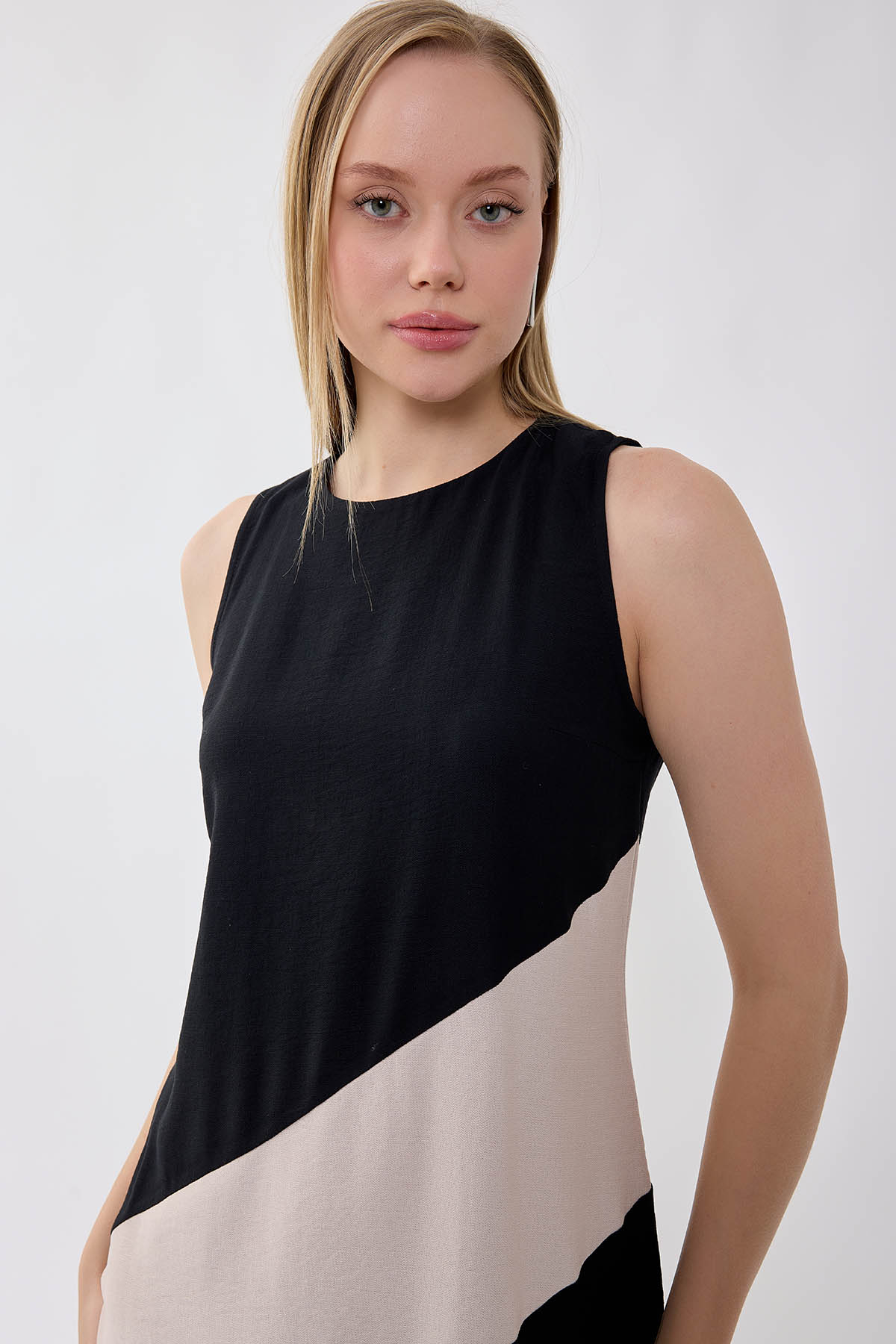 İki Renk Sıfır Kol Elbise - Thumbnail