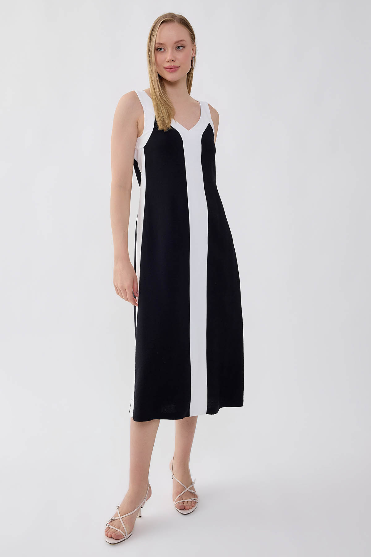 VİTRİN - İki Renk V Yaka Elbise (1)