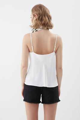 İp Askılı Degaje Yaka Saten Bluz - 15