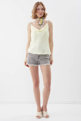 İp Askılı Degaje Yaka Saten Bluz - 43